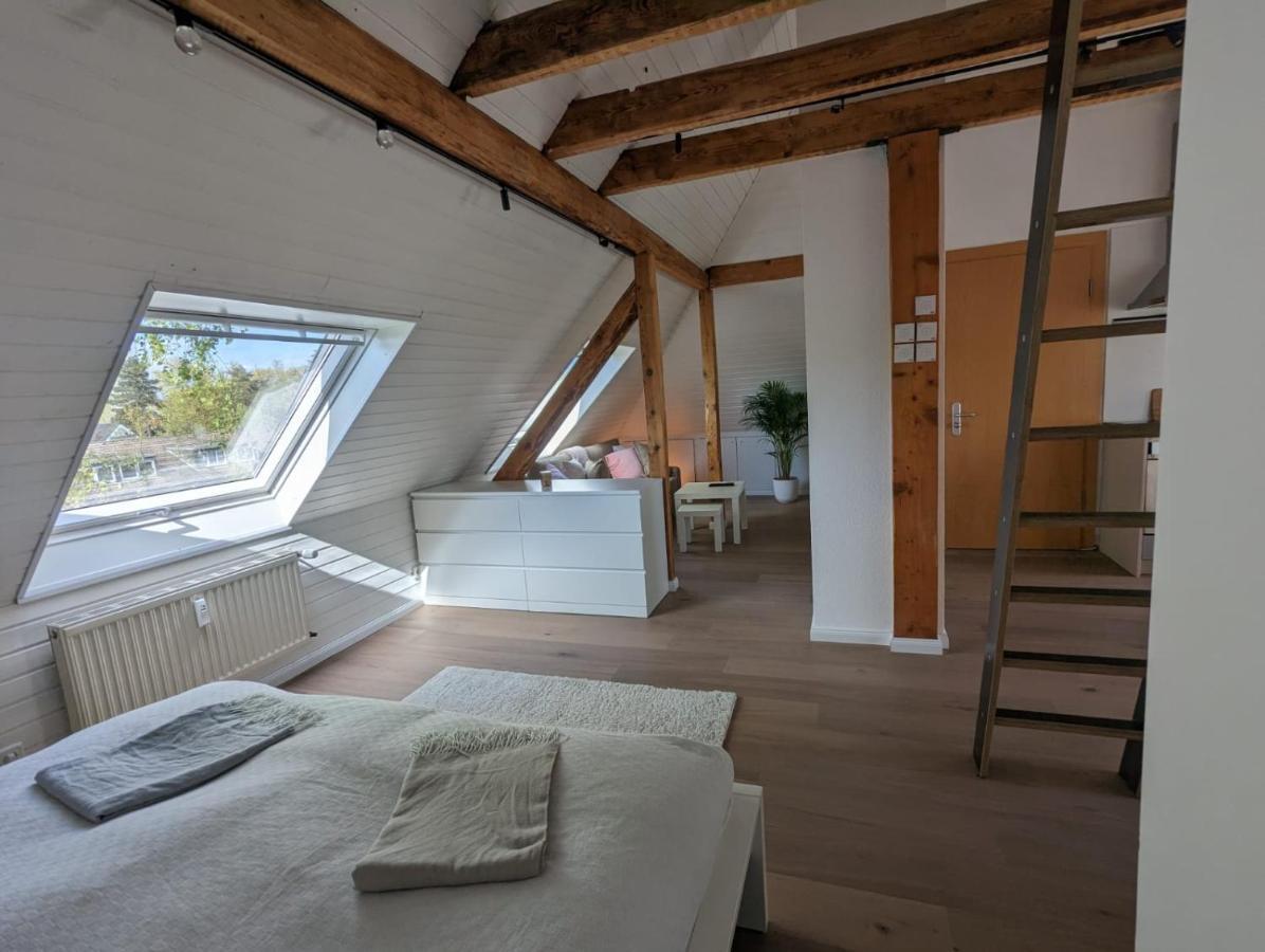 Helles Dachgeschoss-Appartement Krefeld Kültér fotó